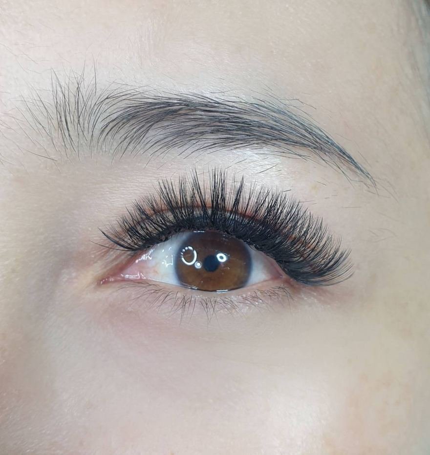 Mega Volume lash extensions, client result 4 at Léora Lash Studio Bangkok