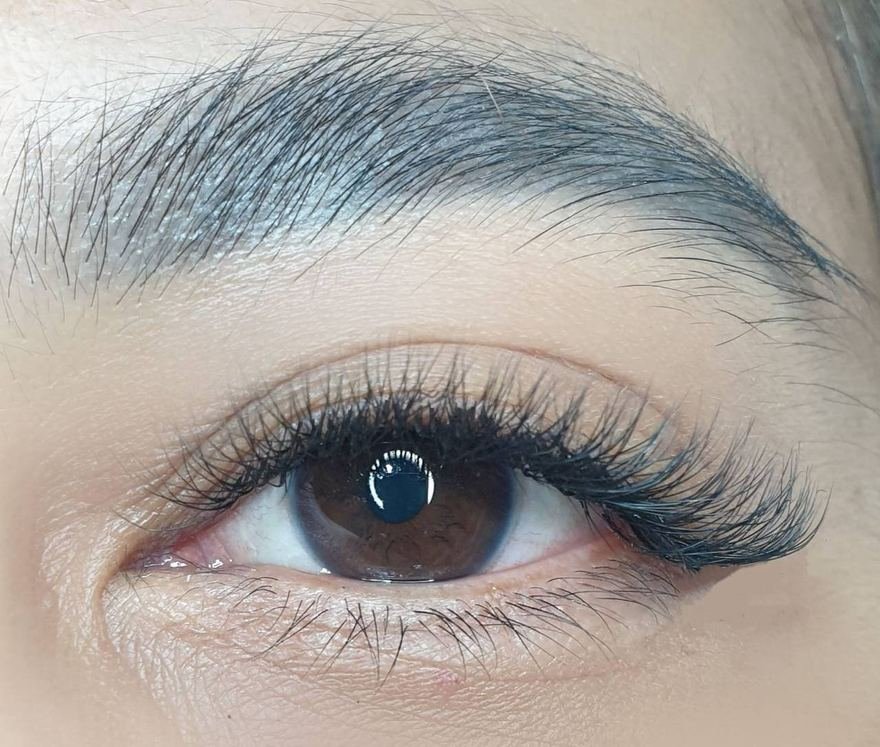 Volume 3D / 4D / 5D lash extensions, client result 3 at Léora Lash Studio Bangkok